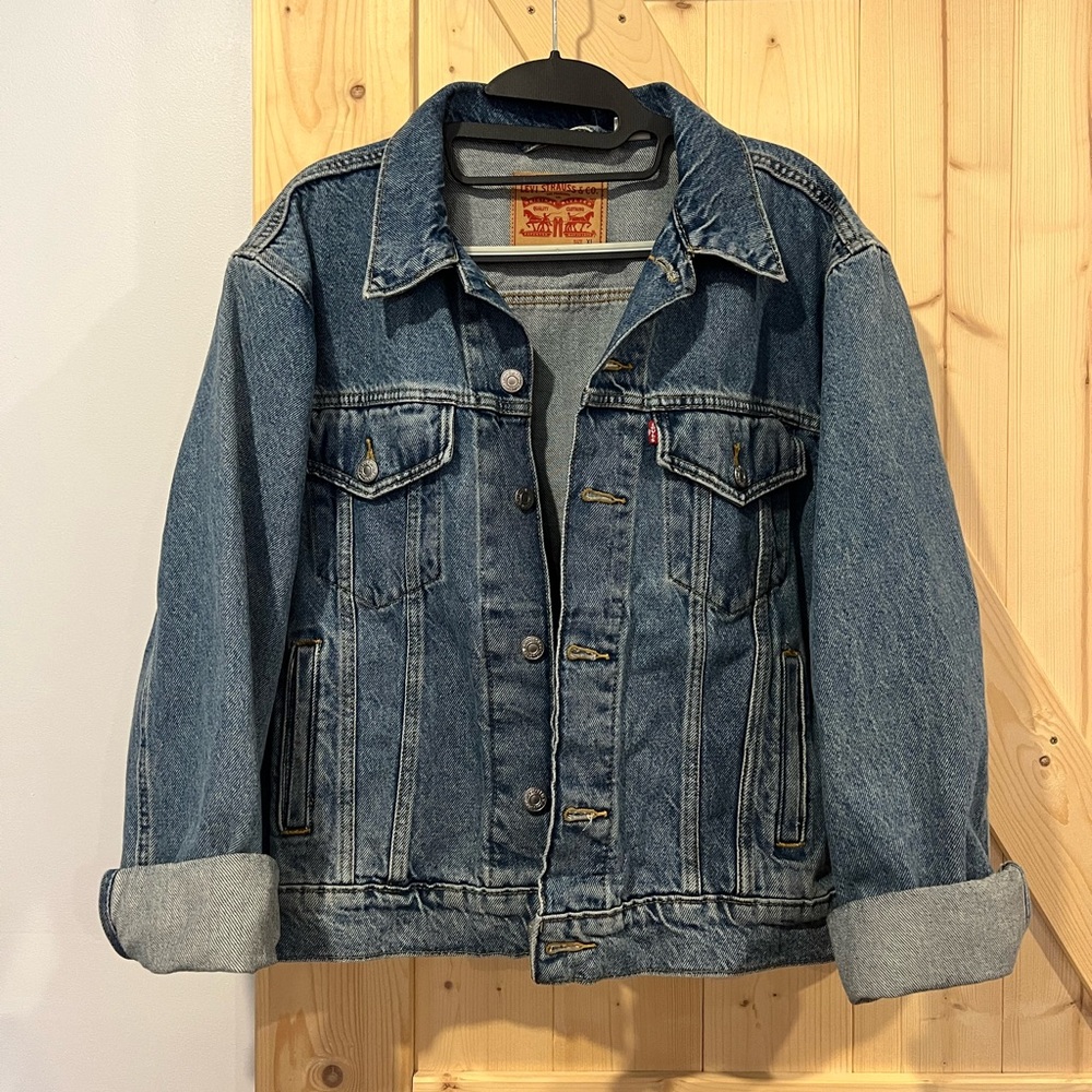 Levi's Trucker Denim Jean Jacket